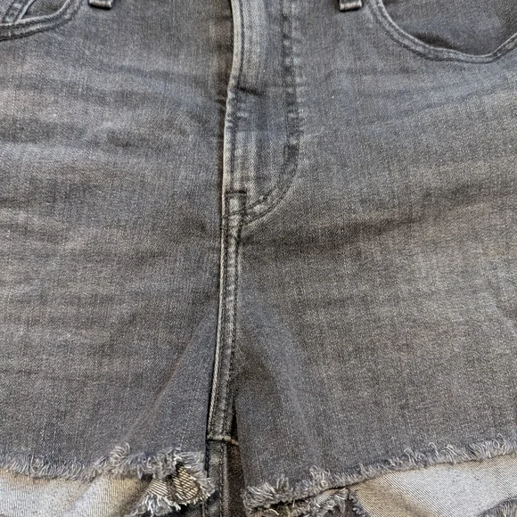 Black Levi's shorts 32 summer jeans high rise - Picture 3 of 6